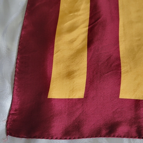 Vintage 100% silk Burgundy and Yellow Striped Scarf Signed KENZO.See picture. - Picture 3 of 6